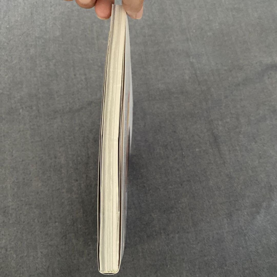 Amazon.co.jp: りほとなり。 : 飯田里穂 ARTIST BOOK 声優 写真集